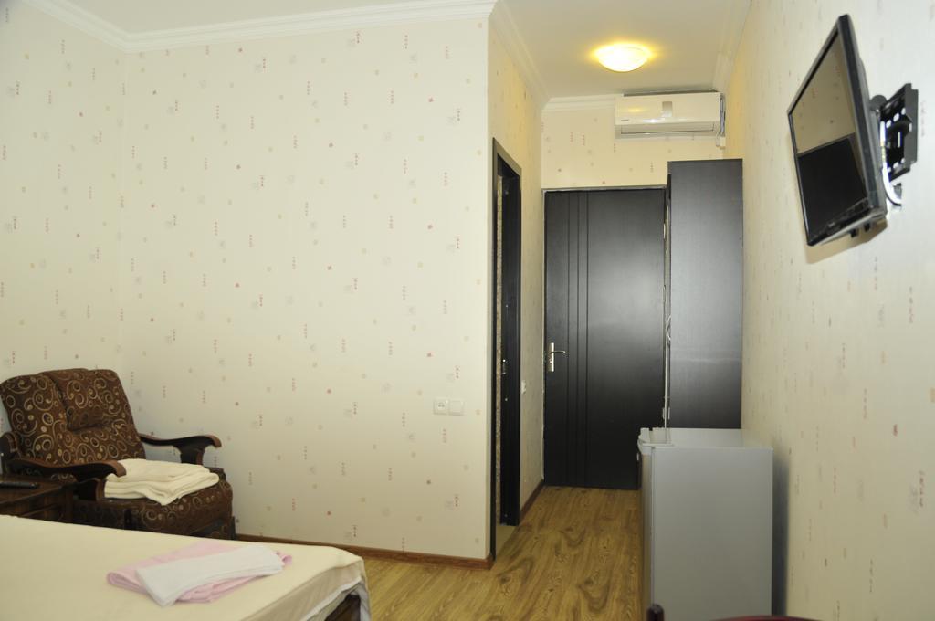 Alma-Ata Hotel Borjomi Exterior photo