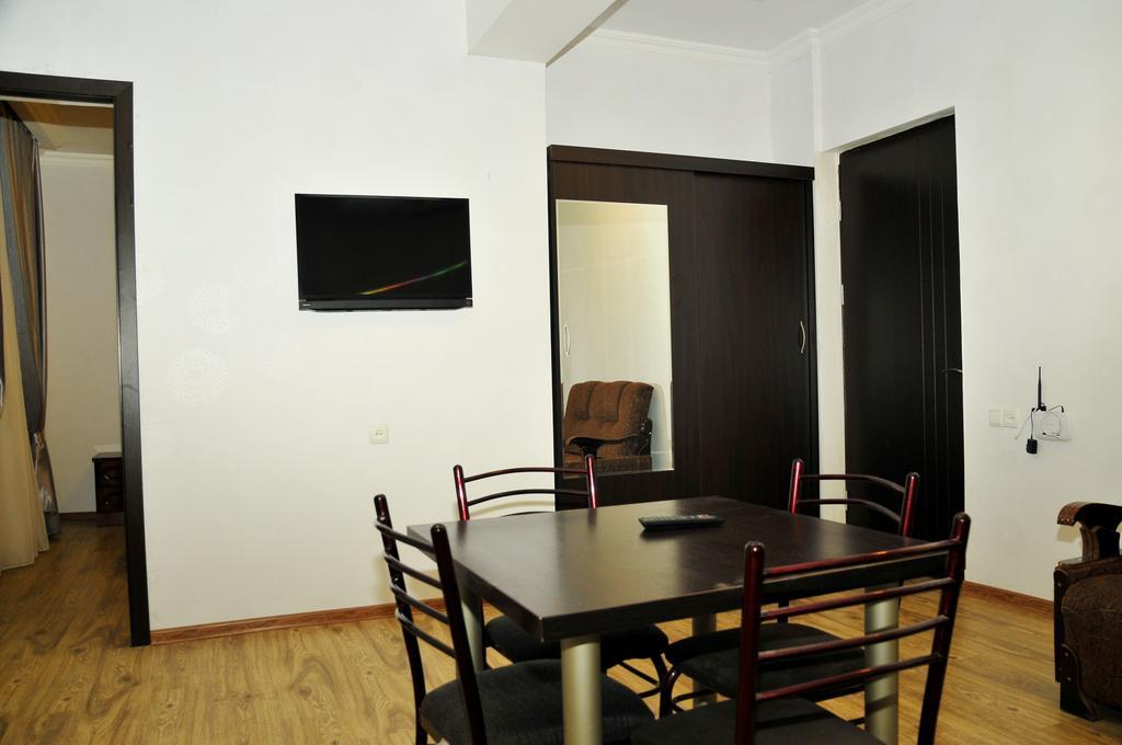 Alma-Ata Hotel Borjomi Room photo