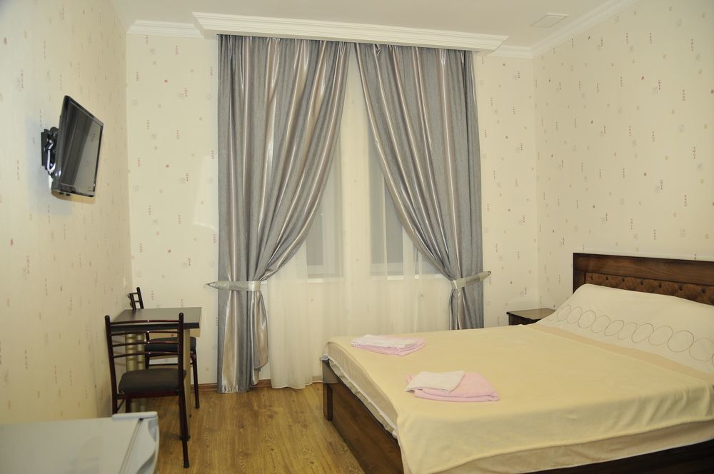 Alma-Ata Hotel Borjomi Exterior photo