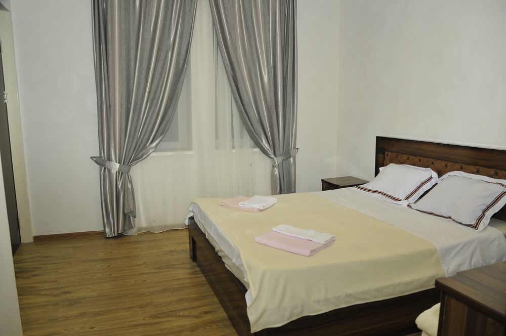 Alma-Ata Hotel Borjomi Exterior photo