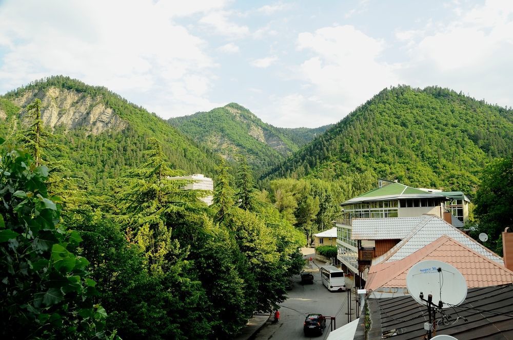 Alma-Ata Hotel Borjomi Exterior photo
